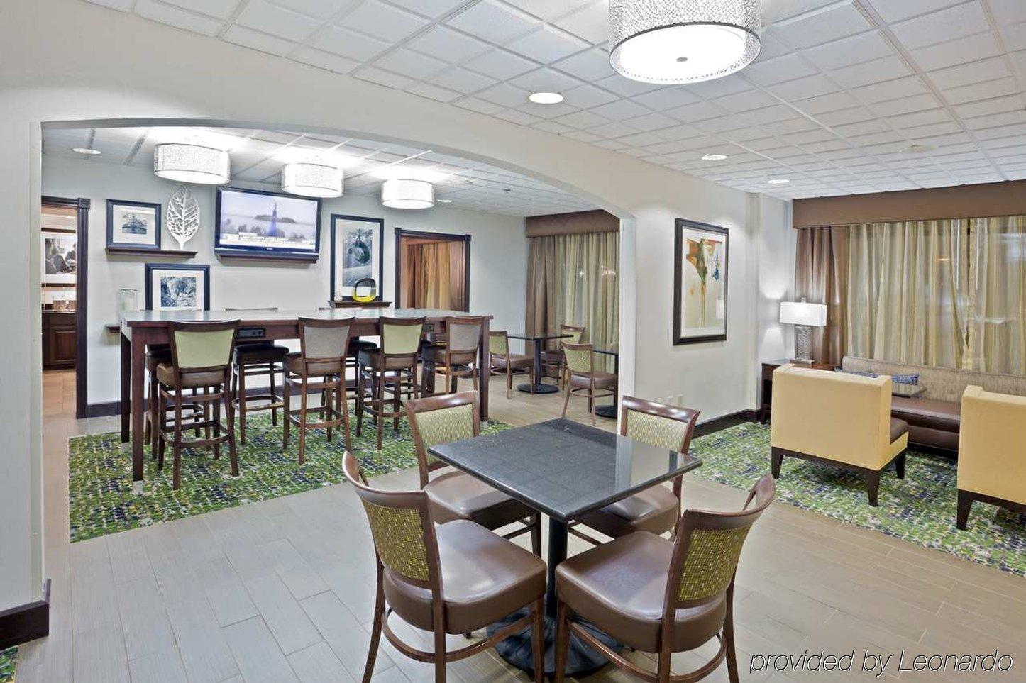 Hampton Inn Cleveland-Airport/Tiedeman Road Brooklyn Restaurante foto